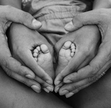 Beyond the Photos: The Emotional Connection of a Newborn Shoot